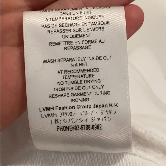 Givenchy pull over - Picture 7 of 7